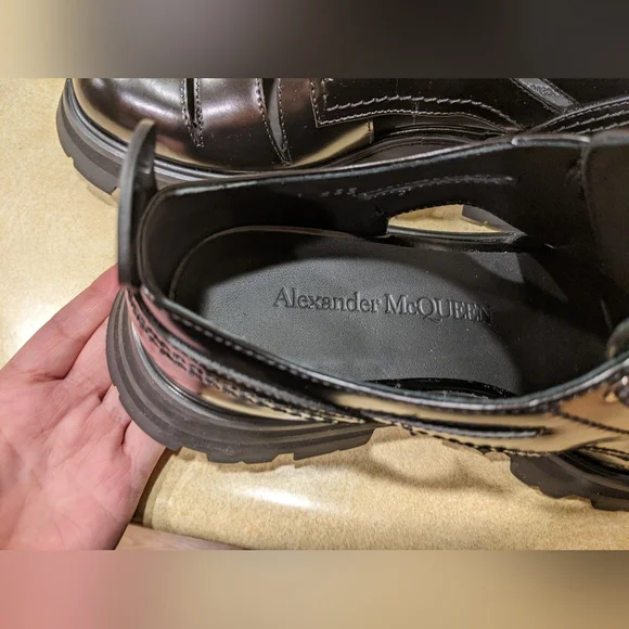 Alexander McQueen 37.5 Lucent black leather cutout lug sole shoes Edgy NWT Box - Picture 10 of 16